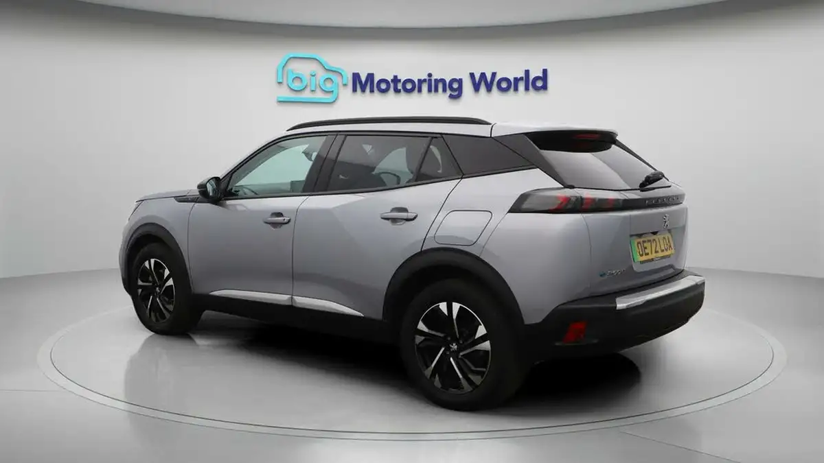 2022-peugeot-2008-suv-e-allure-premium-big-5