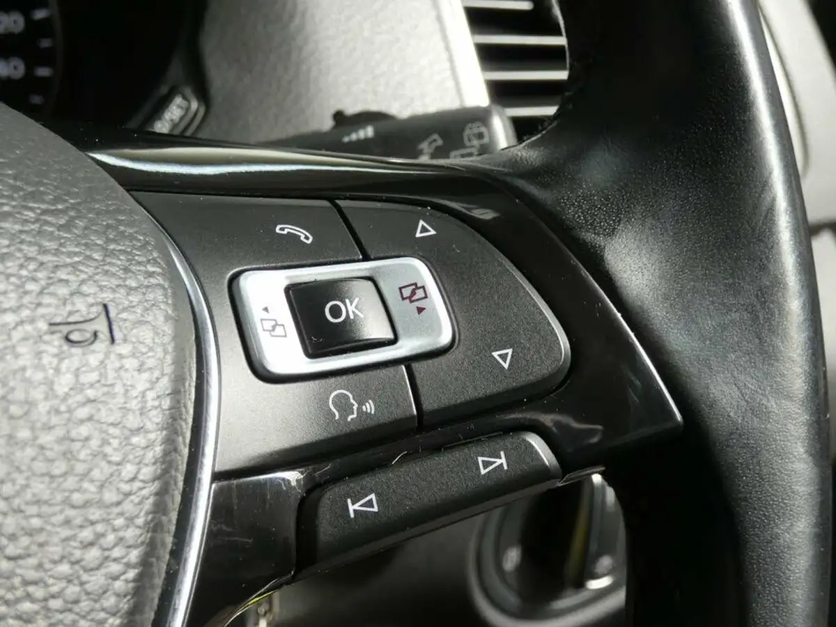 2016-volkswagen-sharan-20tdi-se-150ps-big-68