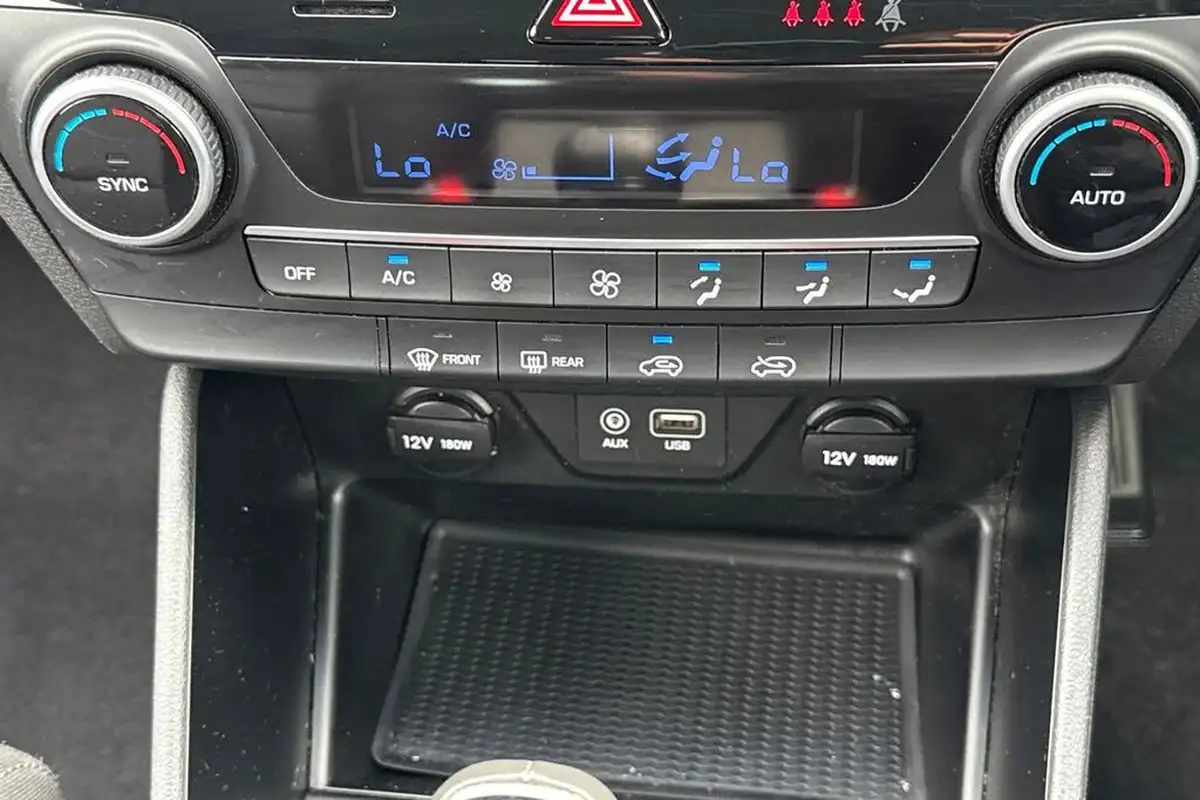 2021-hyundai-tucson-16crdi-se-nav-115ps-big-21