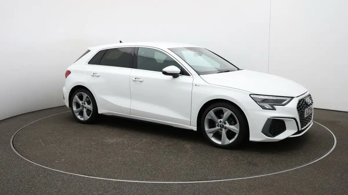 2022-audi-a3-15-35-tfsi-s-line-sportback-5d-tronic-big-39