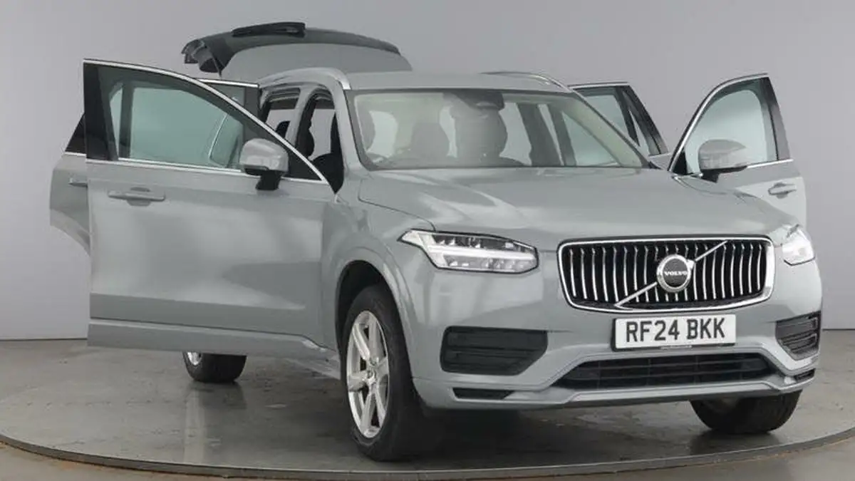 2024-volvo-xc90-20-b5-core-big-8