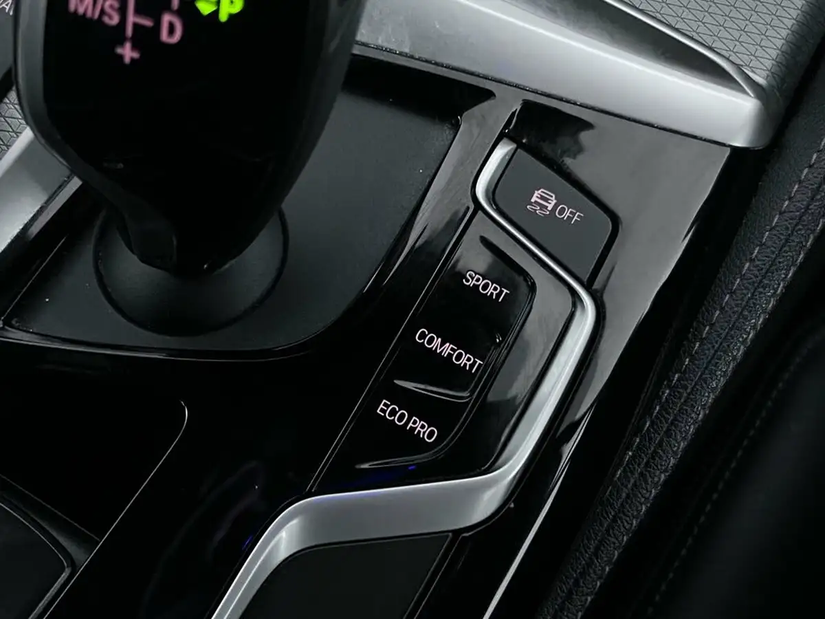2020-bmw-5-series-20td-520d-m-sport-190ps-mht-saloon-4d-big-40