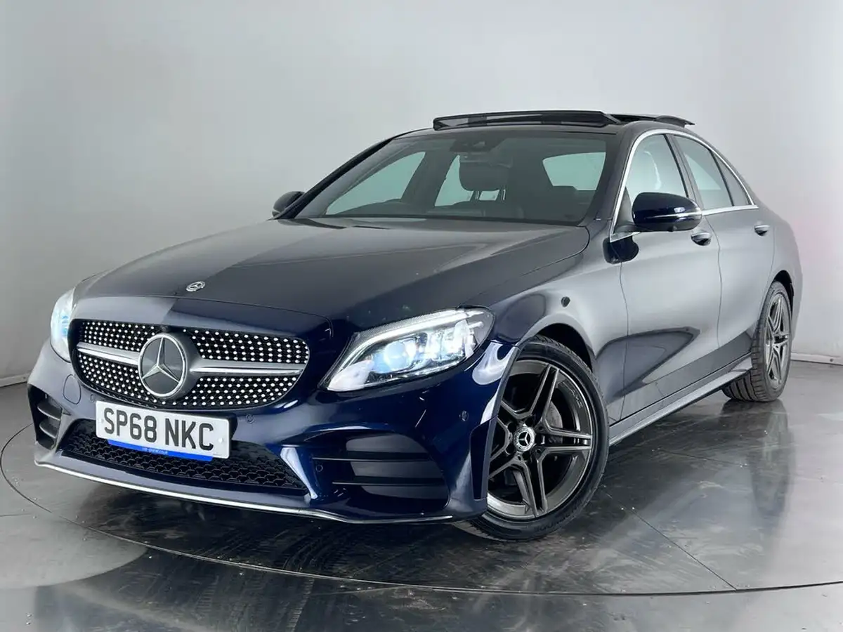 2018-mercedes-benz-c-class-20d-c220d-amg-line-premium-plusss-saloon-4d-big-46