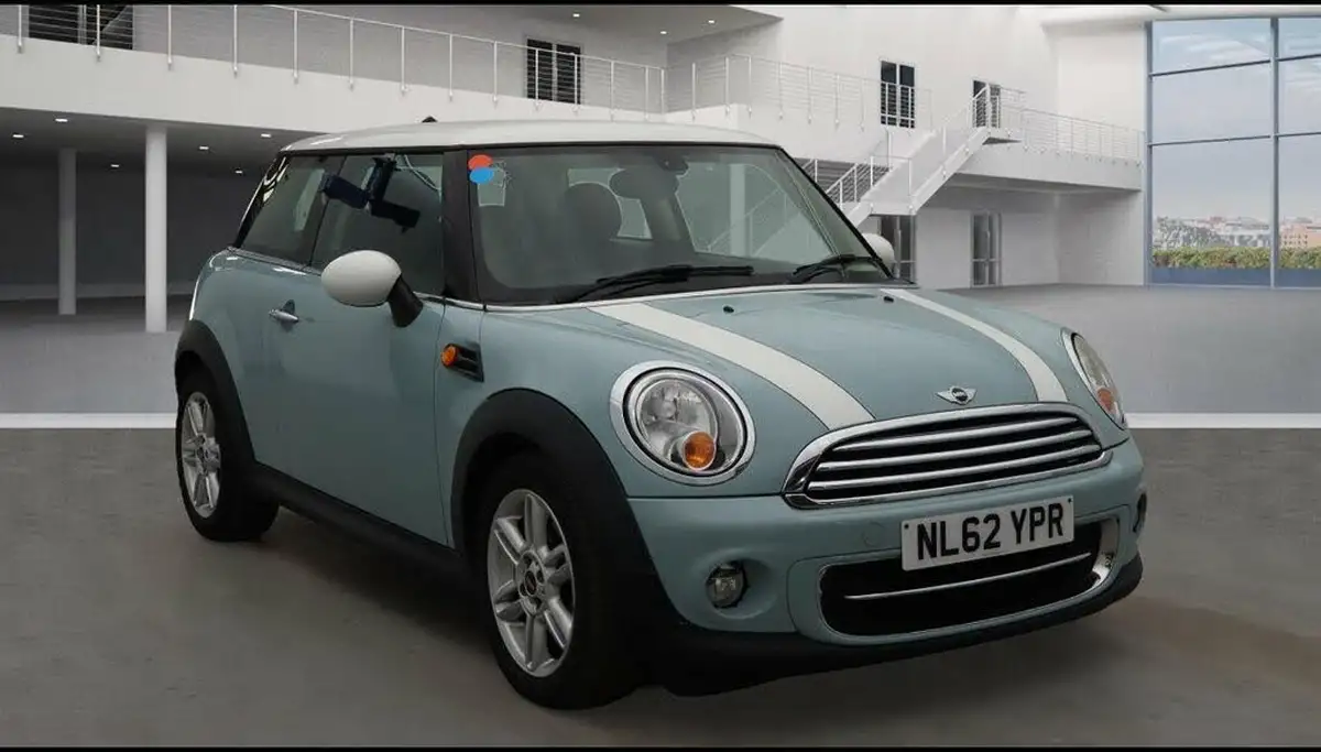 2012-mini-cooper-16td-cooper-d-112bhp-sport-chili-hatchback-3d-big-0