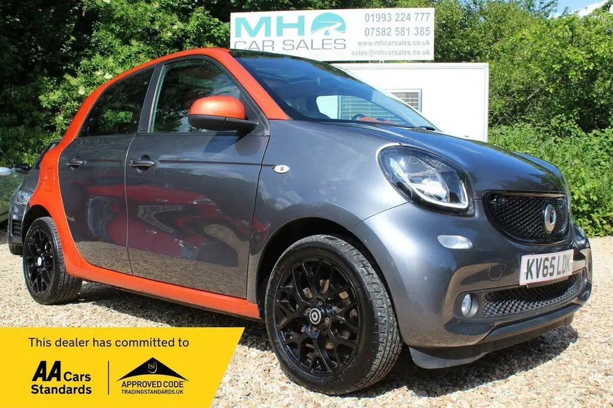 2015-smart-forfour-10-edition-1-big-0