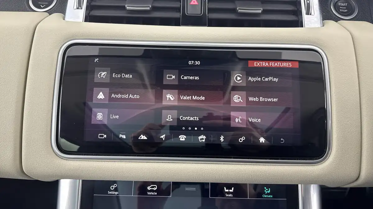 2021-land-rover-range-rover-sport-30-d300-hse-silver-big-15