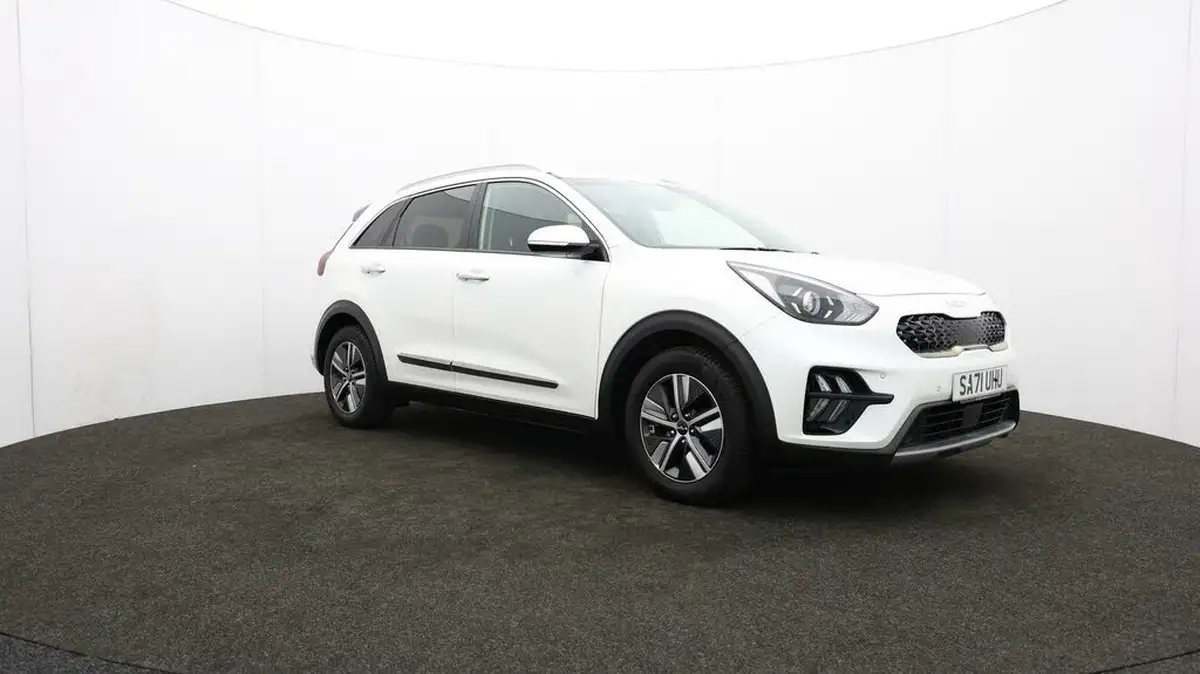 2021-kia-niro-16-gdi-phev-3-42in-cluster-big-48