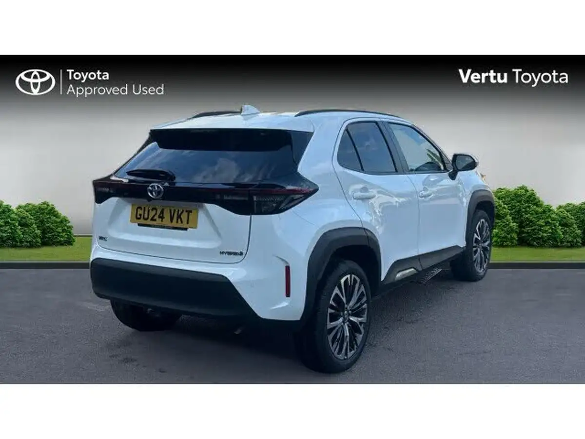 2024-toyota-yaris-cross-15-vvt-i-excel-awd-i-big-1
