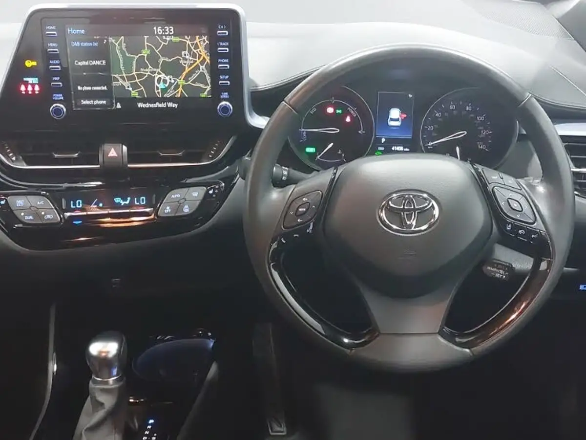2021-toyota-c-hr-20-vvt-i-design-big-9