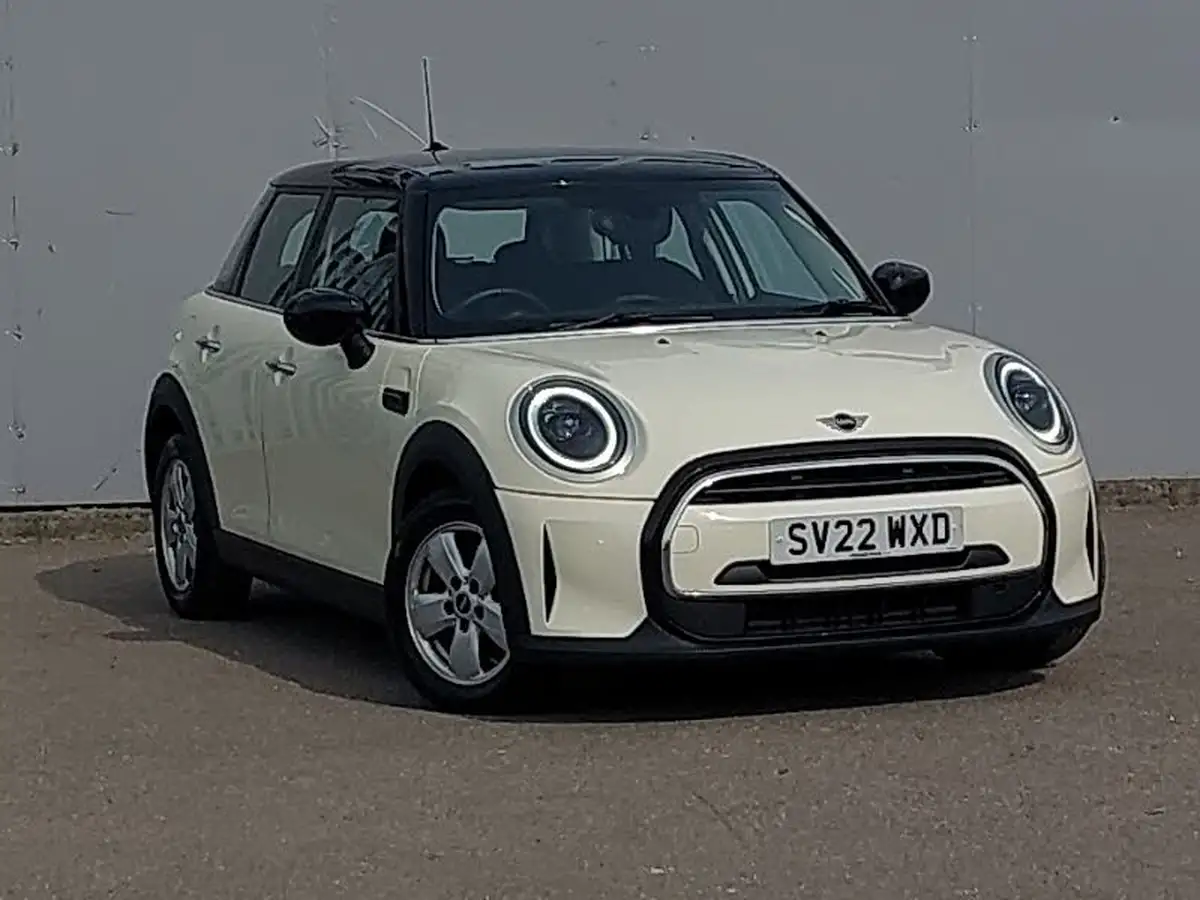 2022-mini-cooper-15-cooper-classic-hatchback-5d-auto-big-0