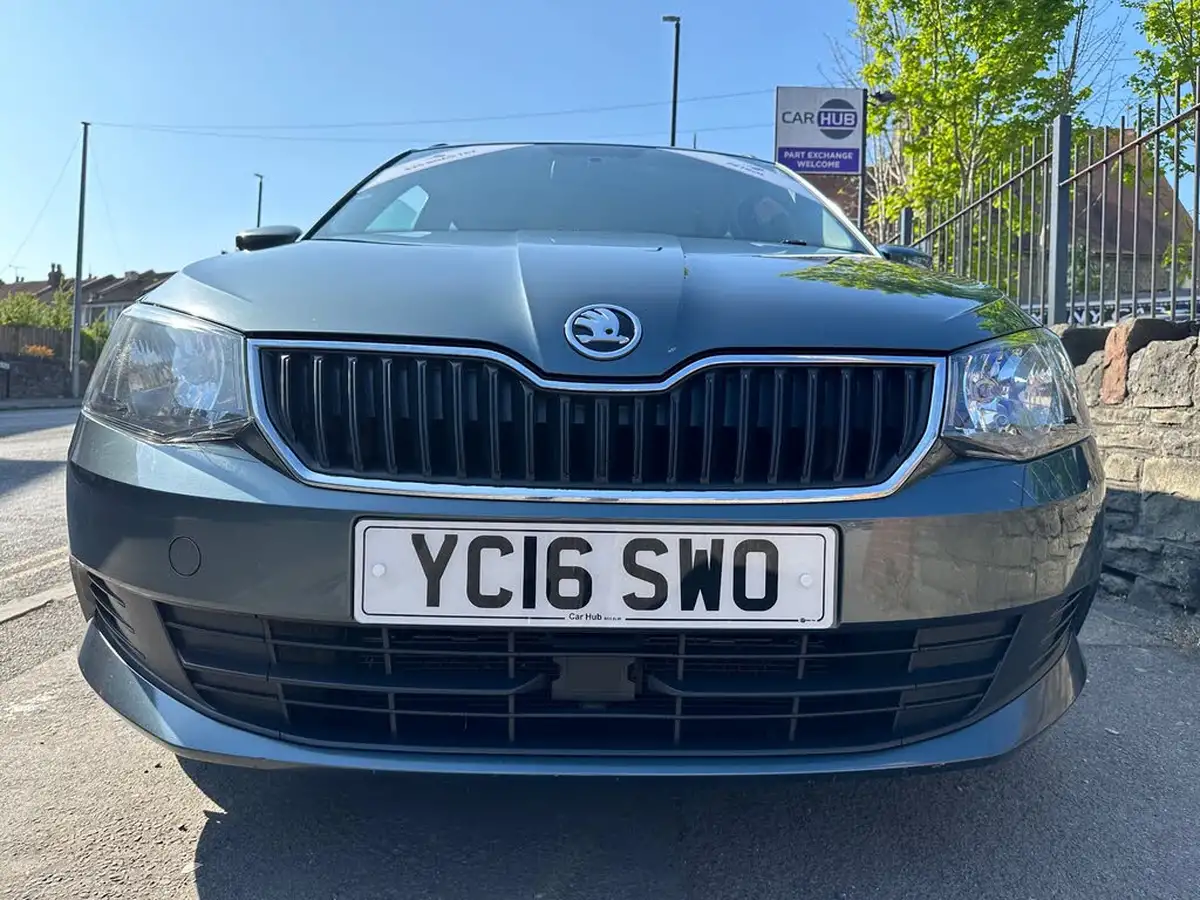 2016-skoda-fabia-12-tsi-se-109ps-estate-big-2