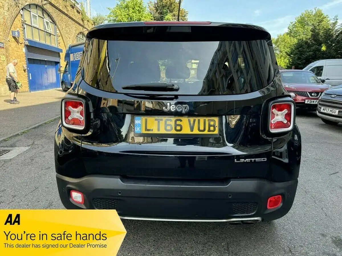 2016-jeep-renegade-14-multiair-ii-limited-138bhp-1368cc-ddct-big-4