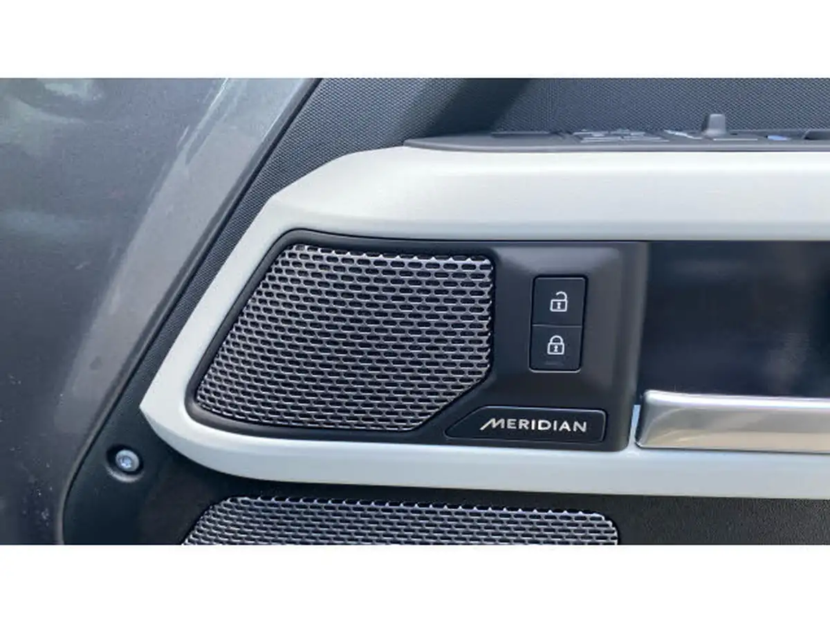 2023-land-rover-90-defender-30-d250-hard-top-se-90-2997cc-big-25