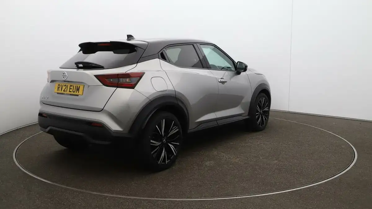 2021-nissan-juke-10-dig-t-tekna-117ps-dct-big-52