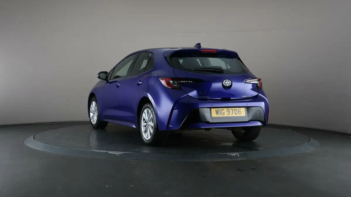 2023-toyota-corolla-18-vvt-i-icon-138bhp-hatchback-5d-big-68
