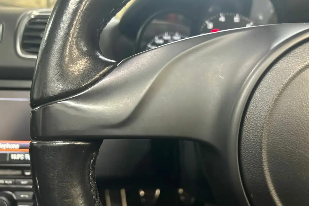 2014-porsche-boxster-27-big-7