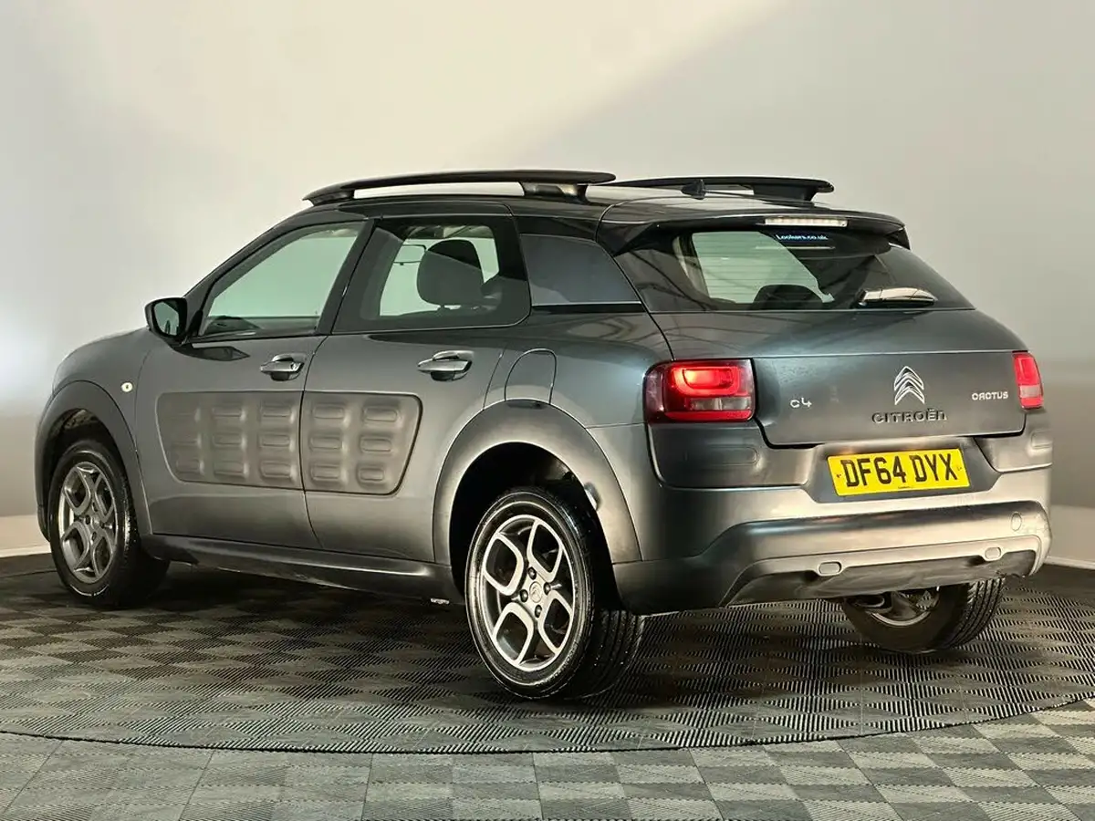 2015-citroen-c4-cactus-12-feel-82ps-big-8