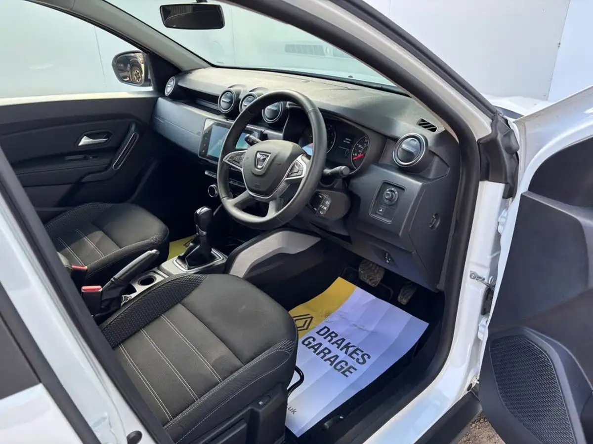 2022-dacia-duster-13-tce-prestige-150bhp-edc-big-12