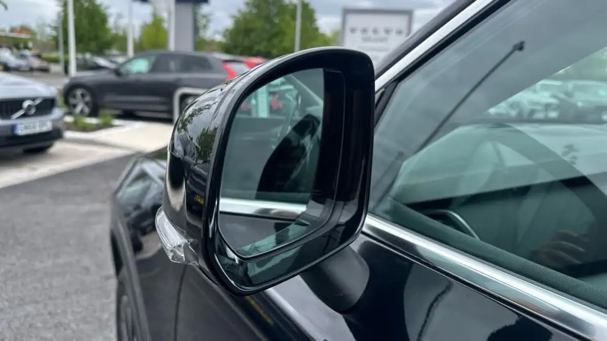 2021-volvo-xc90-20td-b5-momentum-big-16