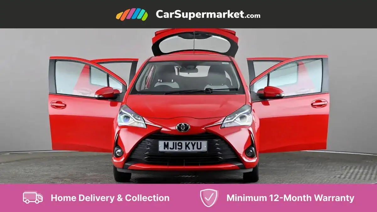2019-toyota-yaris-15-vvt-i-icon-tech-111bhp-1496cc-big-7