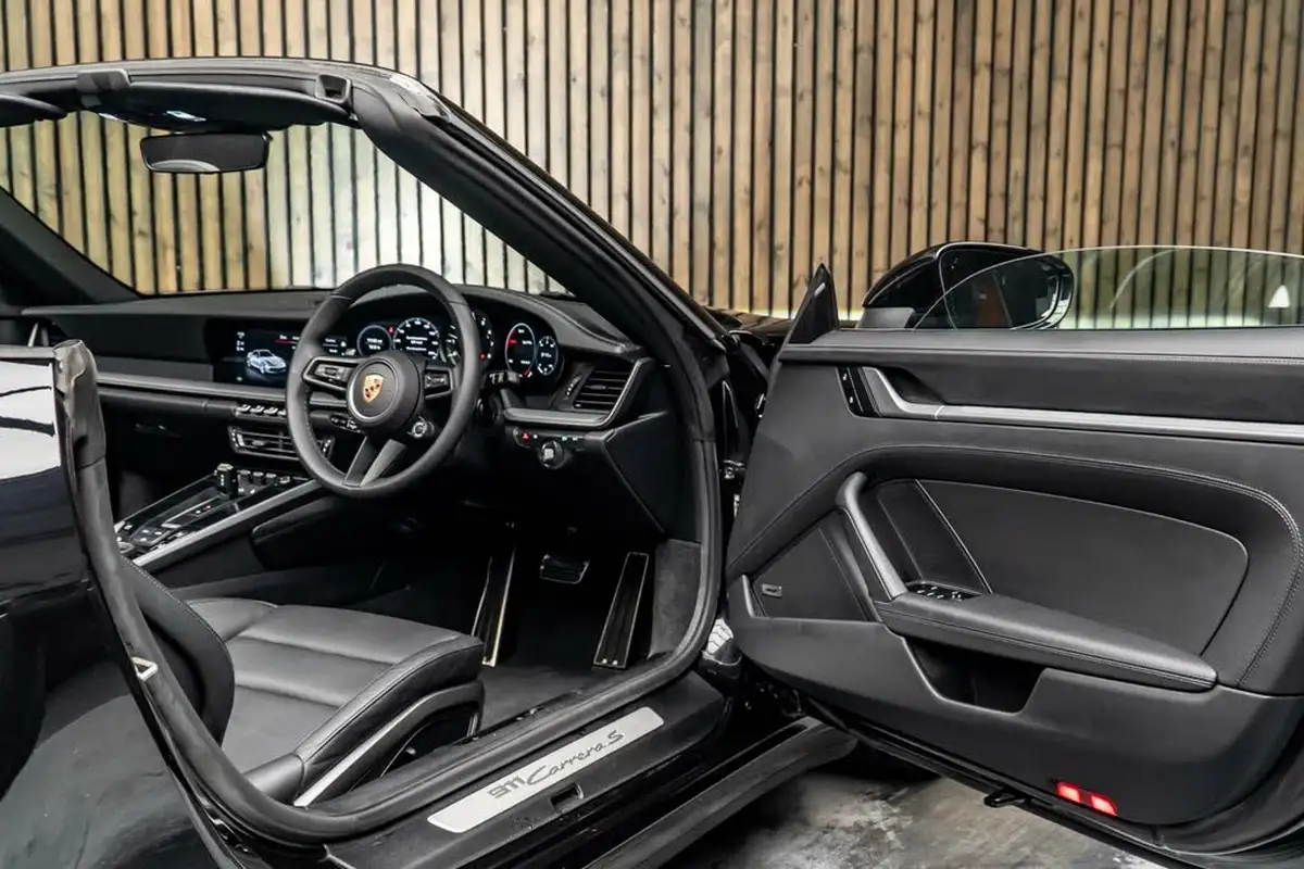2022-porsche-911-30-carrera-s-cabriolet-pdk-big-31