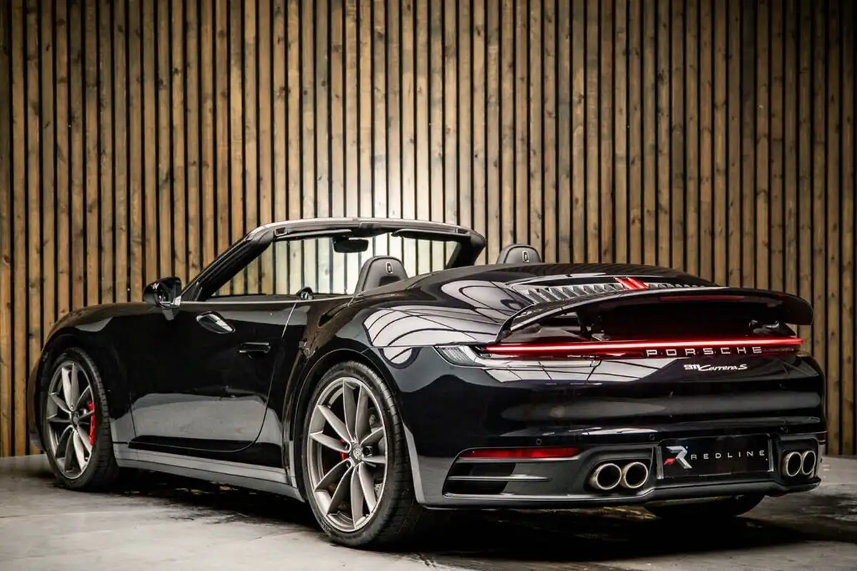 2022-porsche-911-30-carrera-s-cabriolet-pdk-big-3