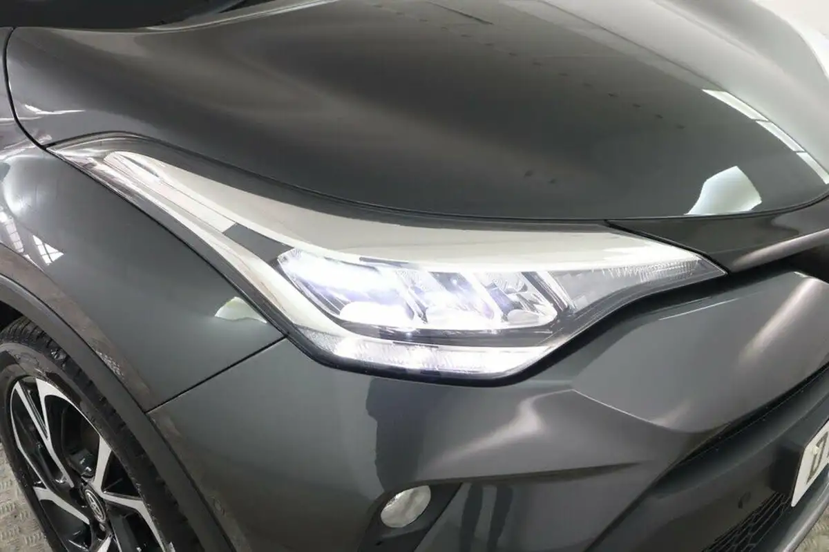 2022-toyota-c-hr-20-vvt-i-design-big-51