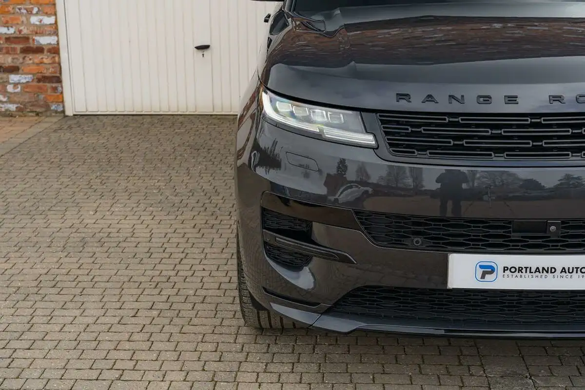 2023-land-rover-range-rover-sport-30-d300-dynamic-se-big-6