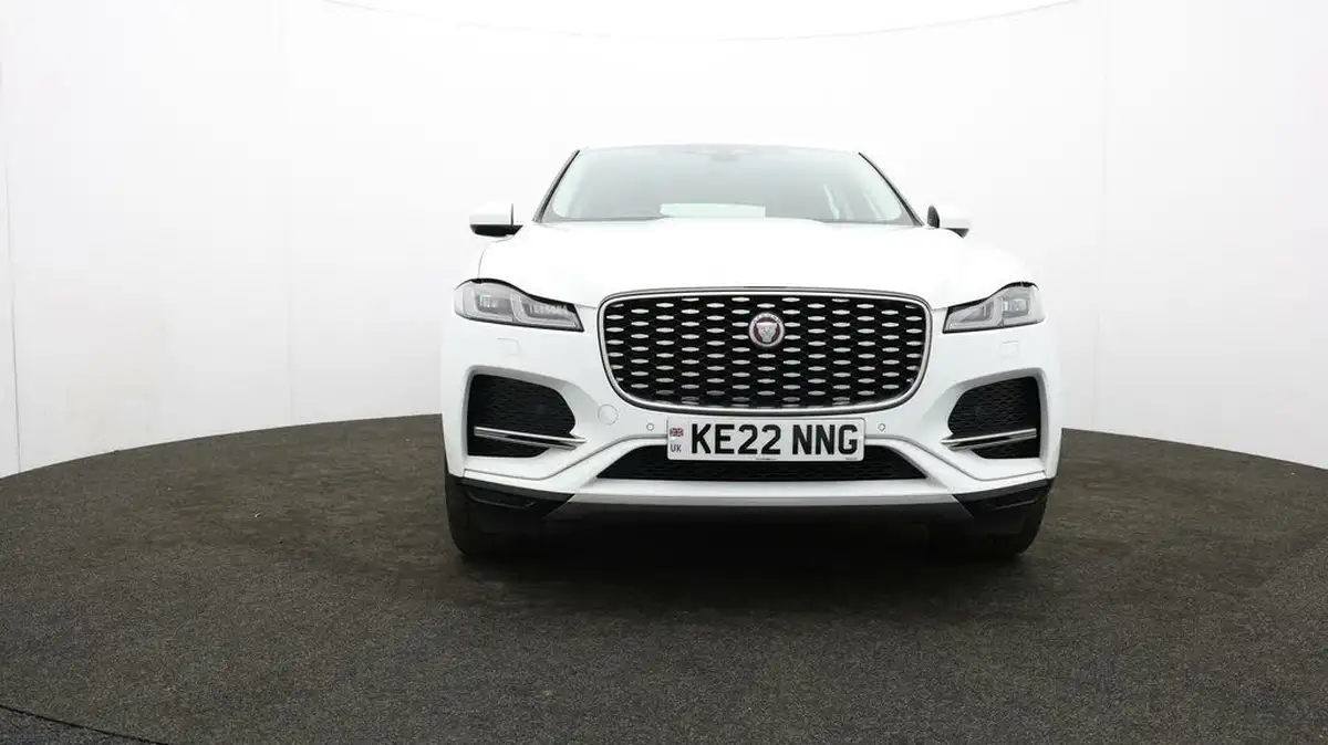 2022-jaguar-f-pace-20-d200-s-big-49
