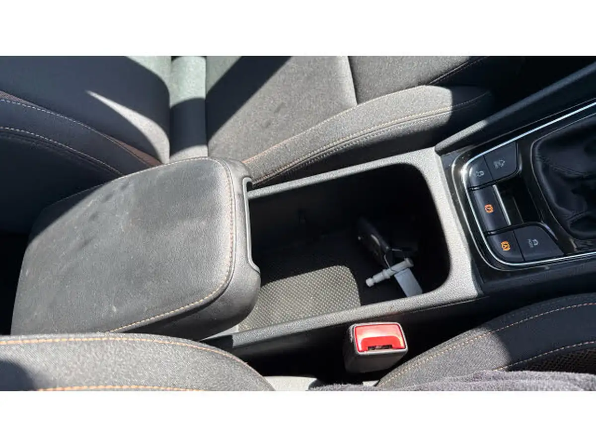 2019-skoda-karoq-20tdi-scout-150ps-big-38
