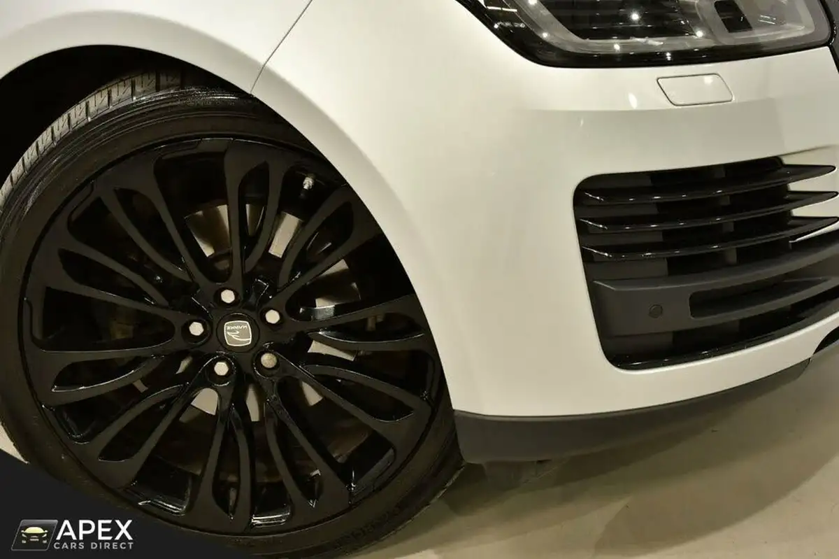 2018-land-rover-range-rover-30tdv6-vogue-big-10