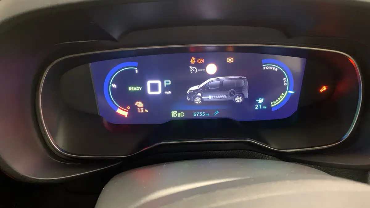 2023-citroen-berlingo-e-flair-xtr-m-size-big-12