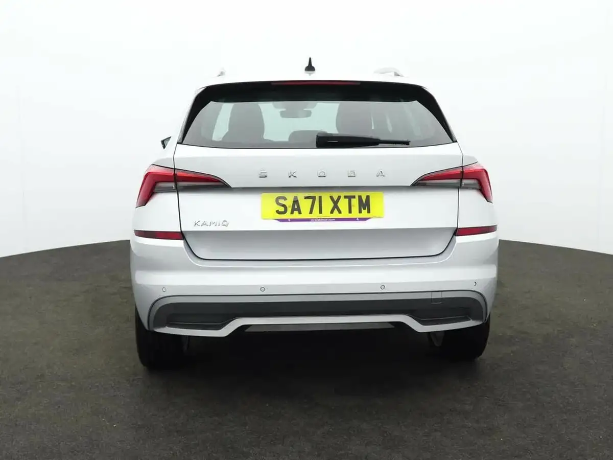 2022-skoda-kamiq-10-tsi-se-l-big-3