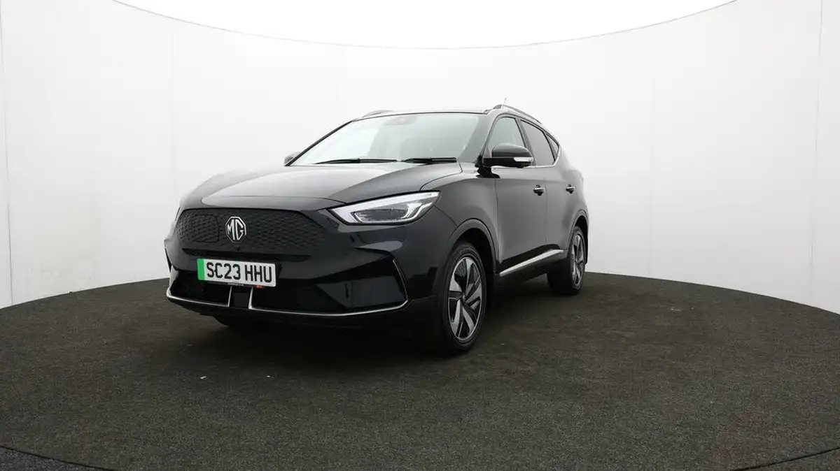 2023-mg-zs-suv-e-trophy-connect-ev-156ps-long-range-big-52