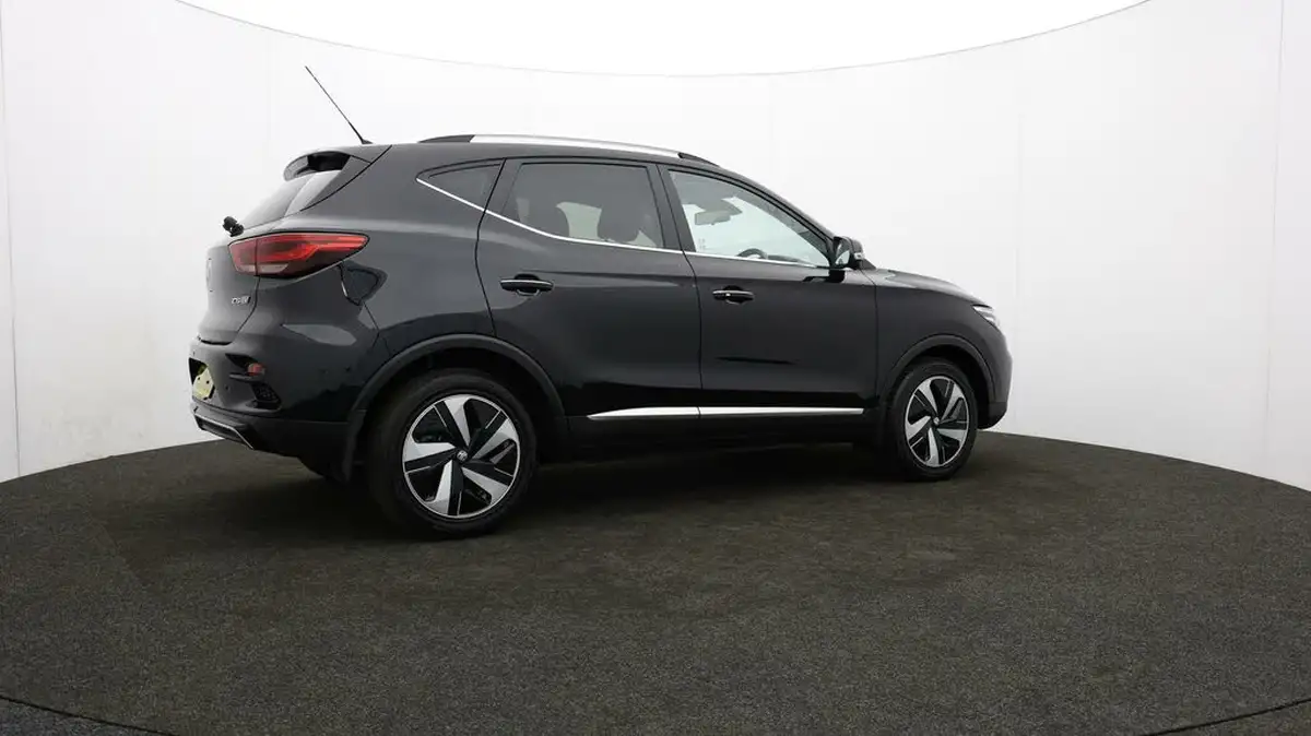 2023-mg-zs-suv-e-trophy-connect-ev-156ps-long-range-big-28