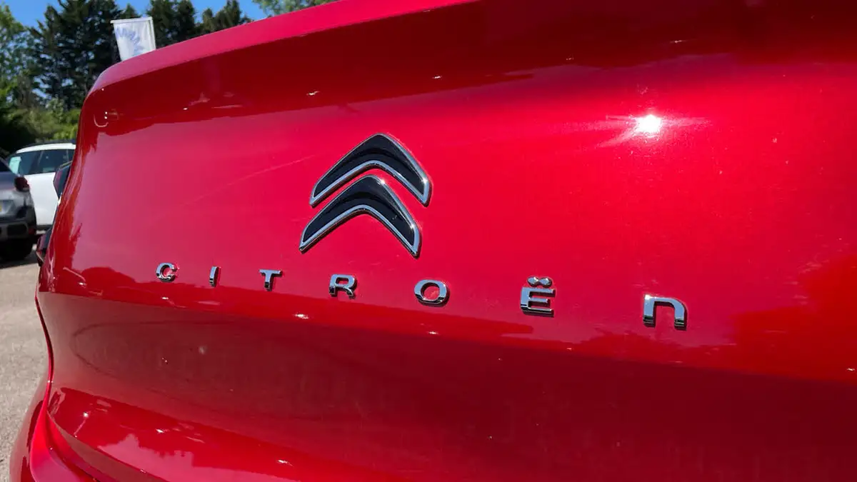 2024-citroen-c4-x-12-puretech-max-130ps-ss-eat8-big-25