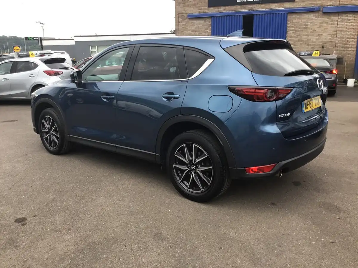 2017-mazda-cx-5-20-sport-nav-big-3