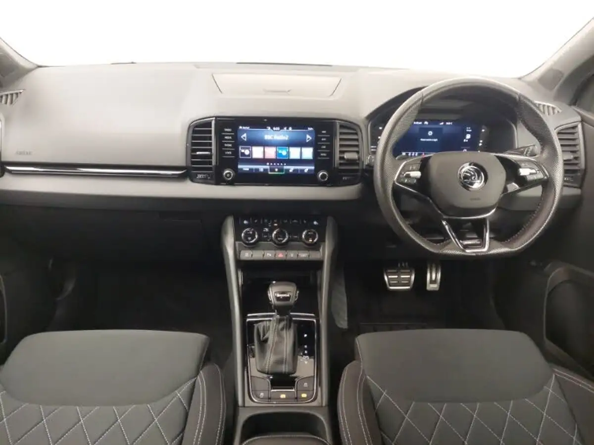 2022-skoda-karoq-15-tsi-sportline-dsg-big-2