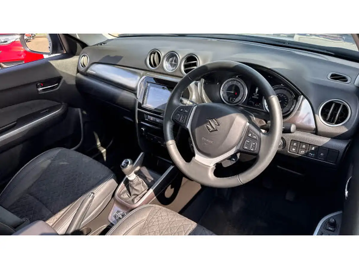 2021-suzuki-vitara-14-boosterjet-sz5-allgrip-big-10