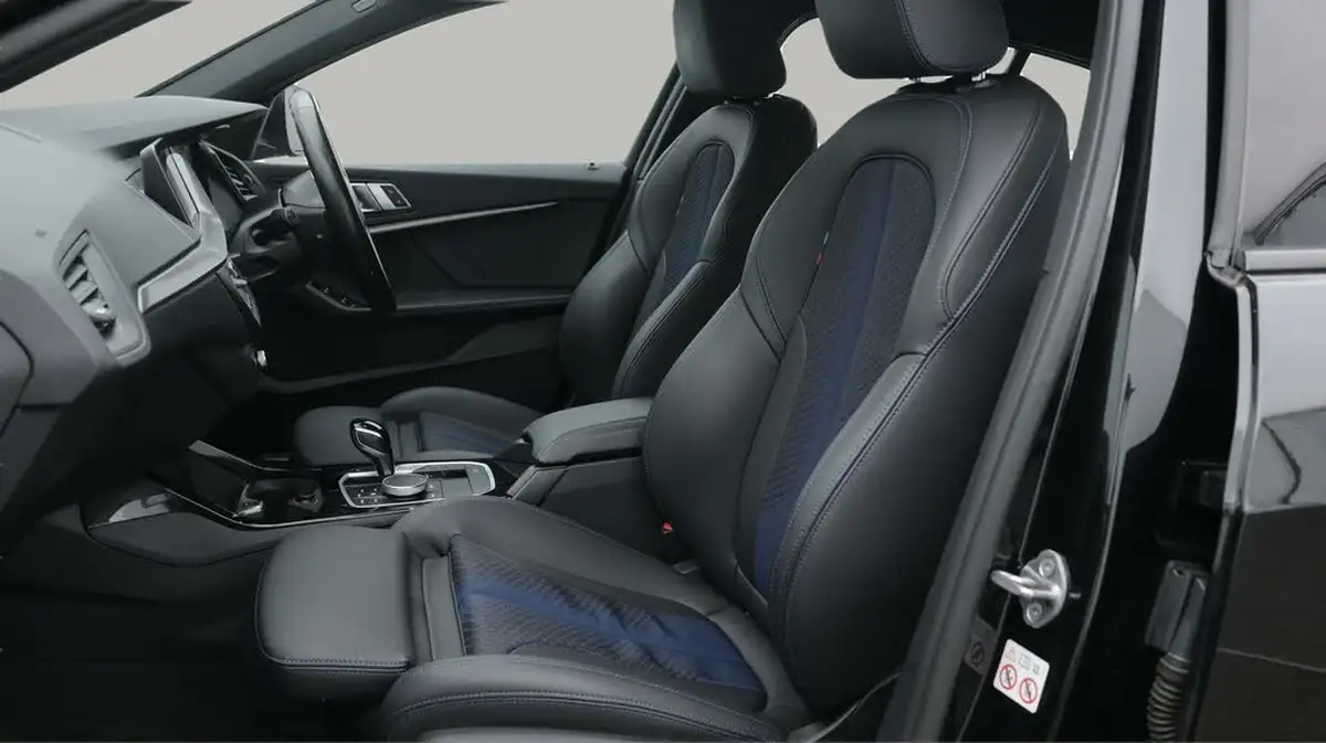 2022-bmw-1-series-15-118i-m-sport-lcp-dct-big-14