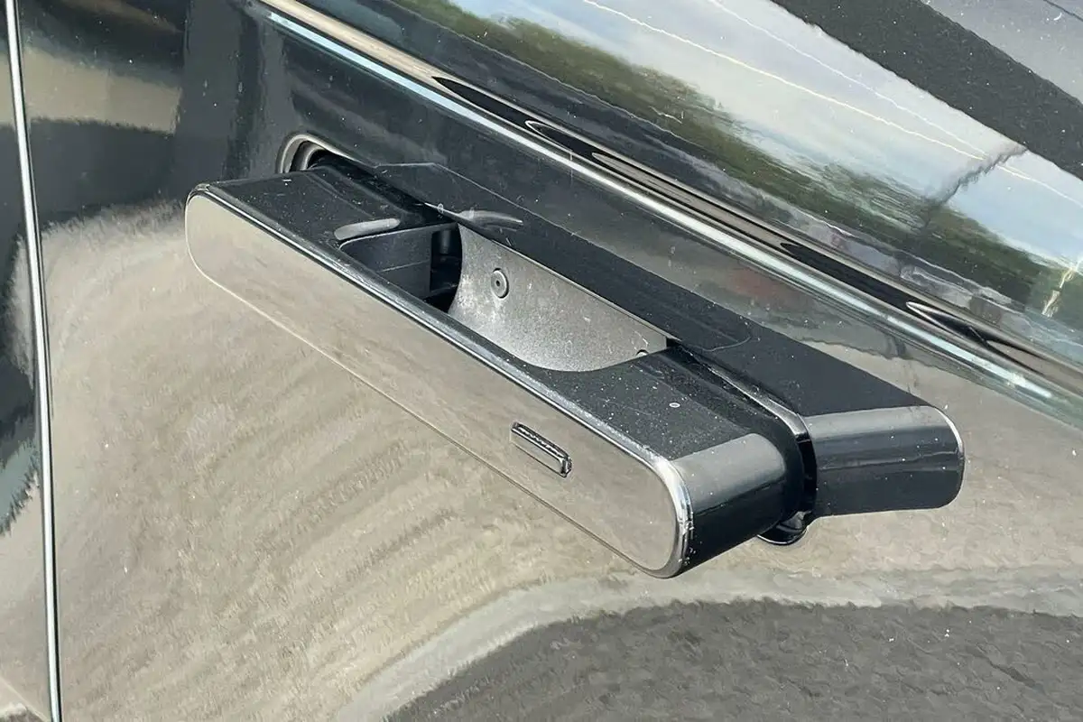 2023-land-rover-range-rover-30-d350-hse-big-37