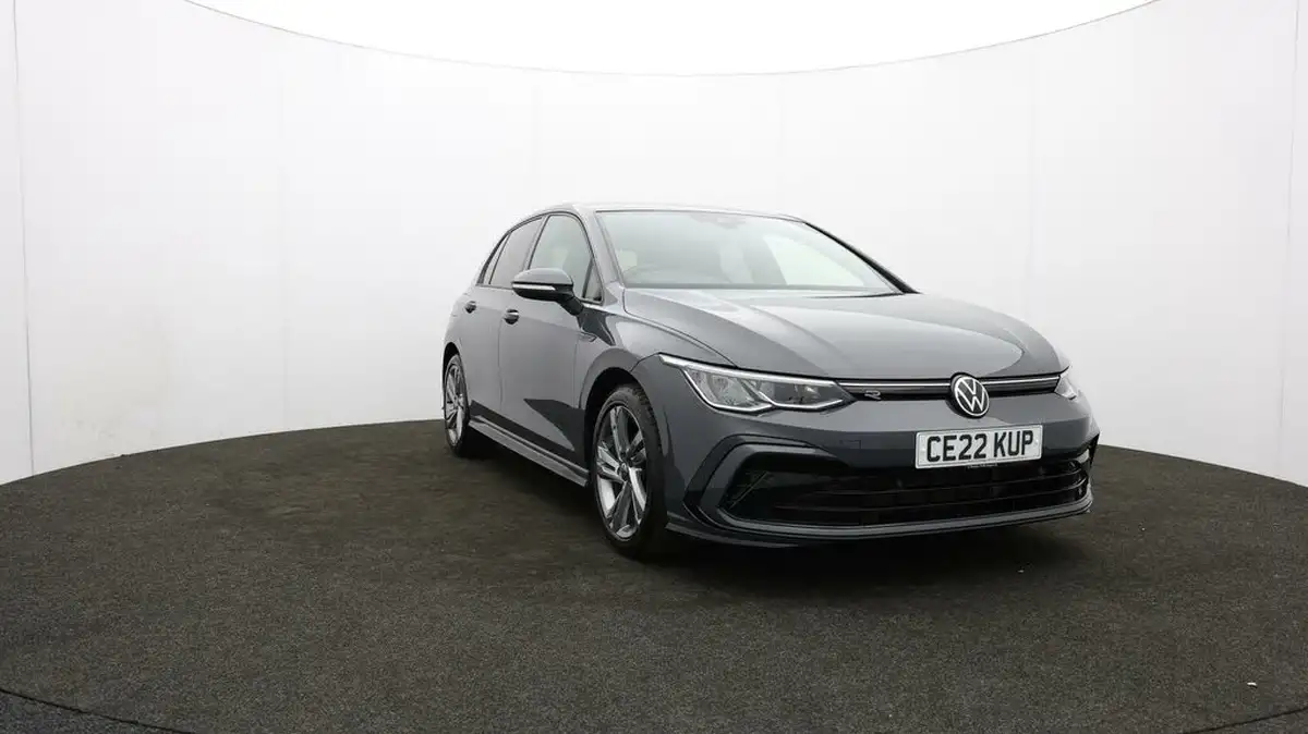 2022-volkswagen-golf-15-tsi-r-line-130ps-hatchback-big-49