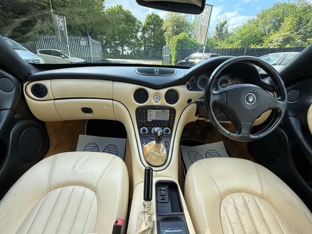 2003-maserati-coupe-42-gt-big-11