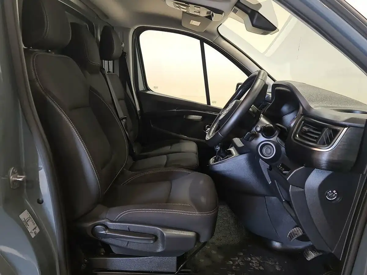 2022-nissan-primastar-20dci-tekna-28-l1h1-130pseu6d-crew-van-big-31