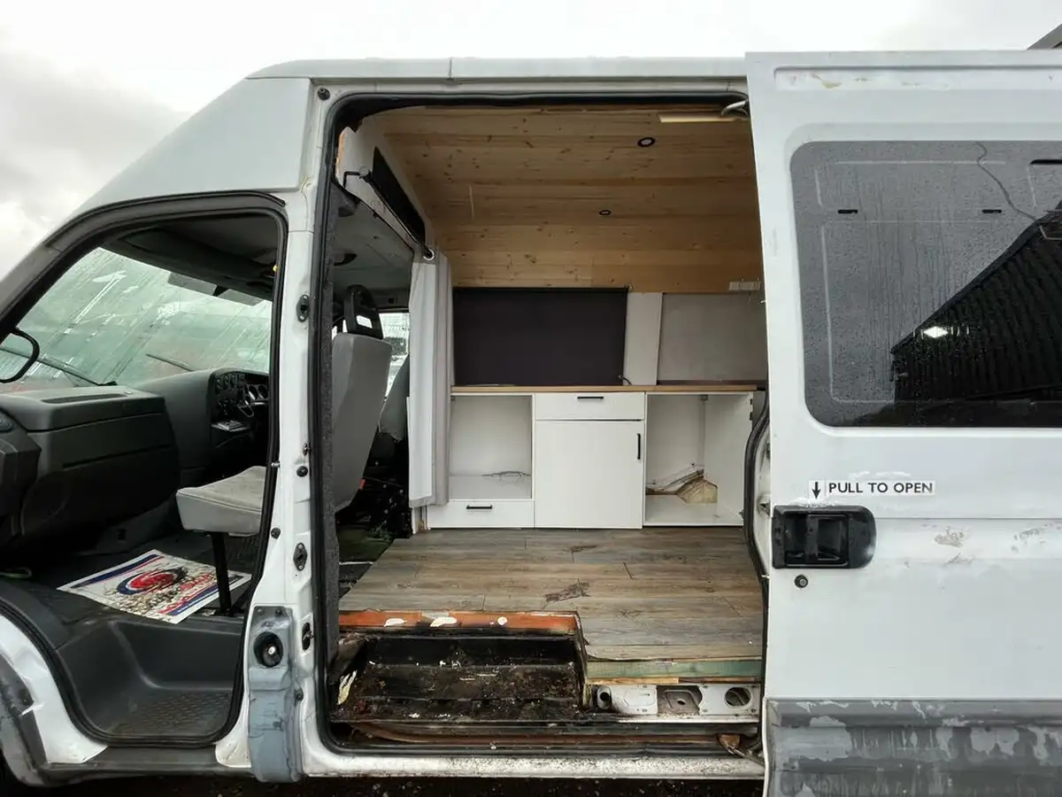 2002-iveco-daily-s-class-28td-35s11-120-big-10