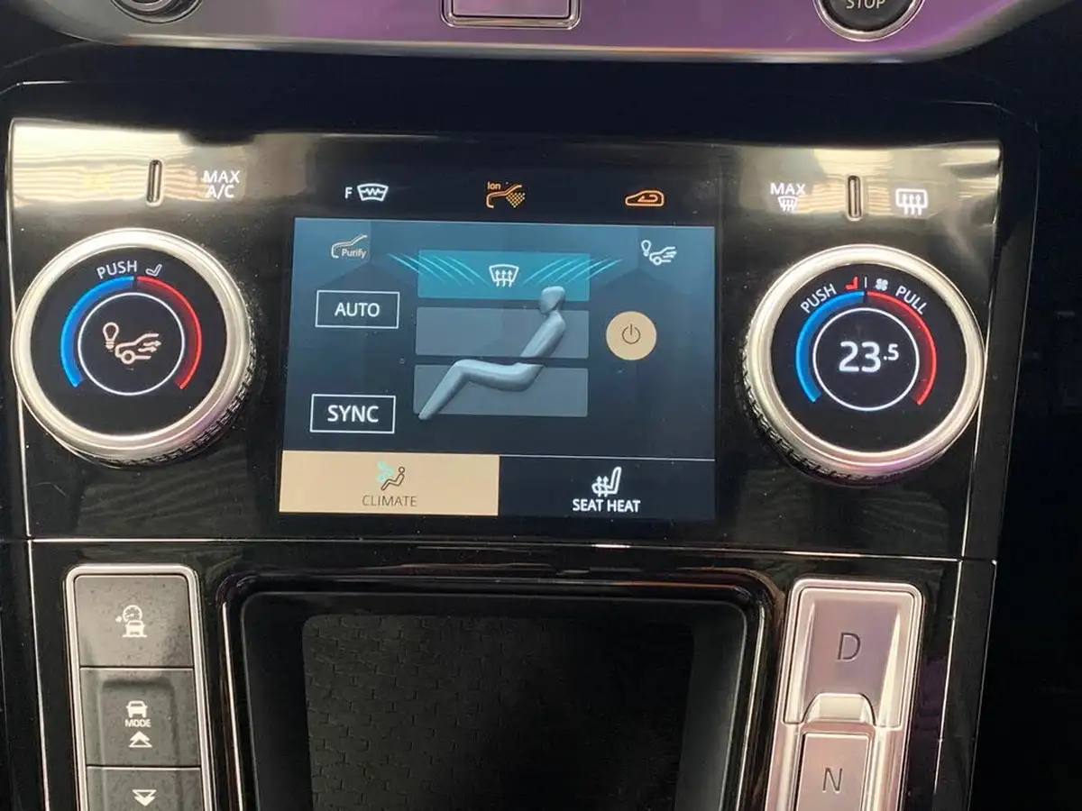 2021-jaguar-i-pace-ev400-hse-big-24
