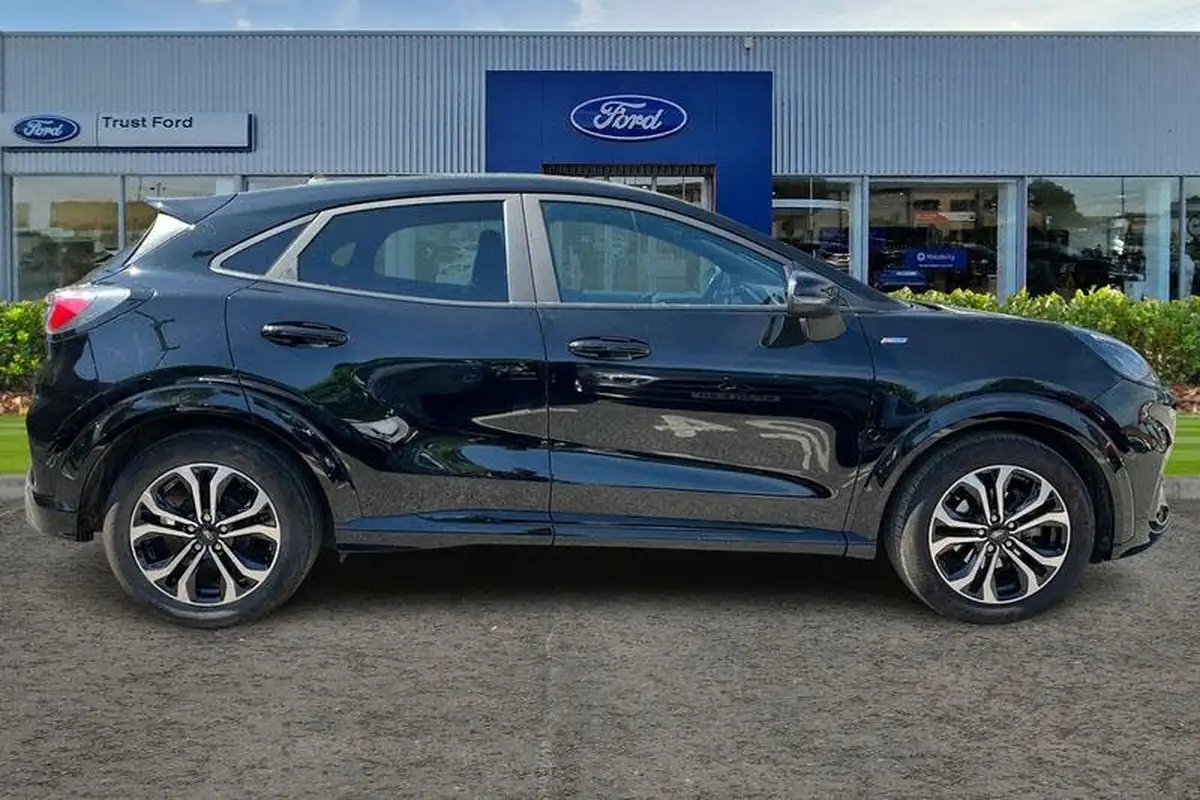 2023-ford-puma-suv-10-st-line-125ps-big-2