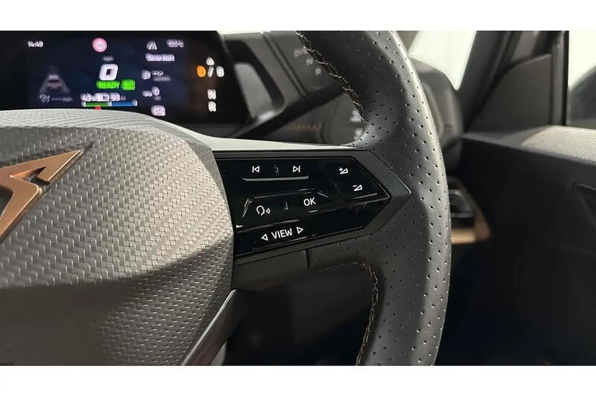 2023-cupra-born-e-v1-204ps-big-40
