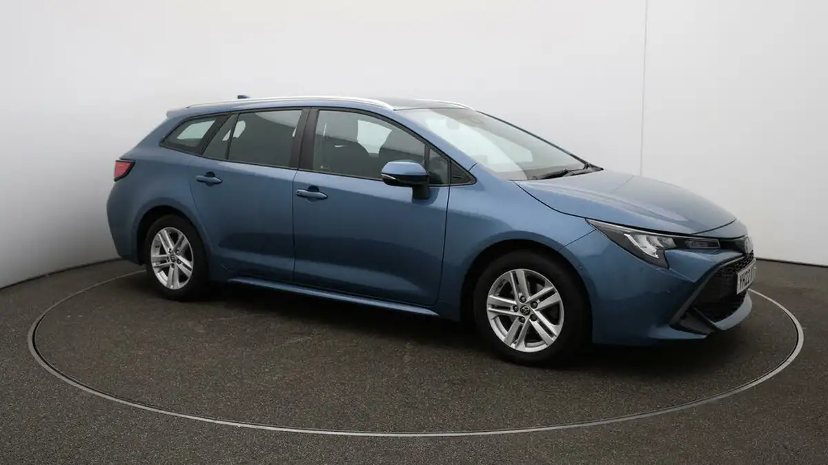 2022-toyota-corolla-18-vvt-i-icon-tech-spare-wheel-touring-sports-5d-big-43