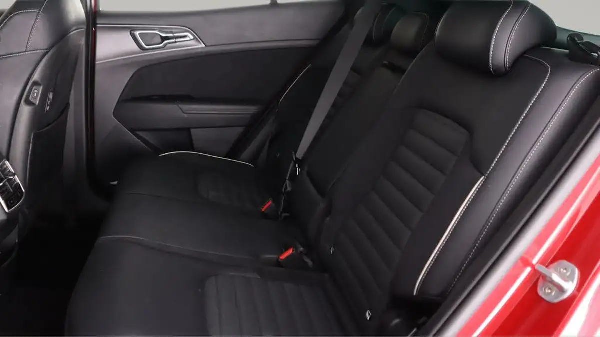 2022-kia-sportage-16-t-gdi-gt-line-s-226bhp-hev-1598cc-auto-big-15